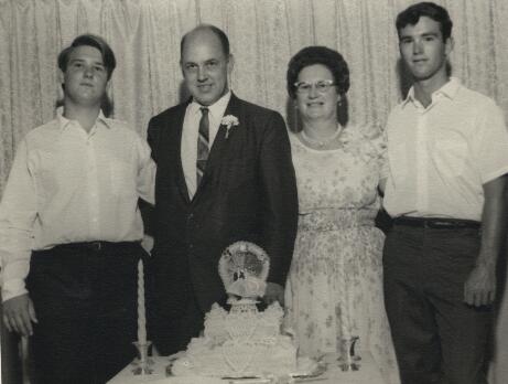 Clyde Freeman Family 1967 (Gary, Clyde Jr, Phyllis, and Clyde III)